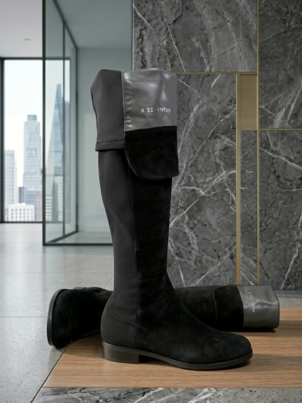 Stuart Weitzman timeless knee